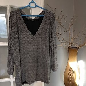 J. Jill V-neck silky T